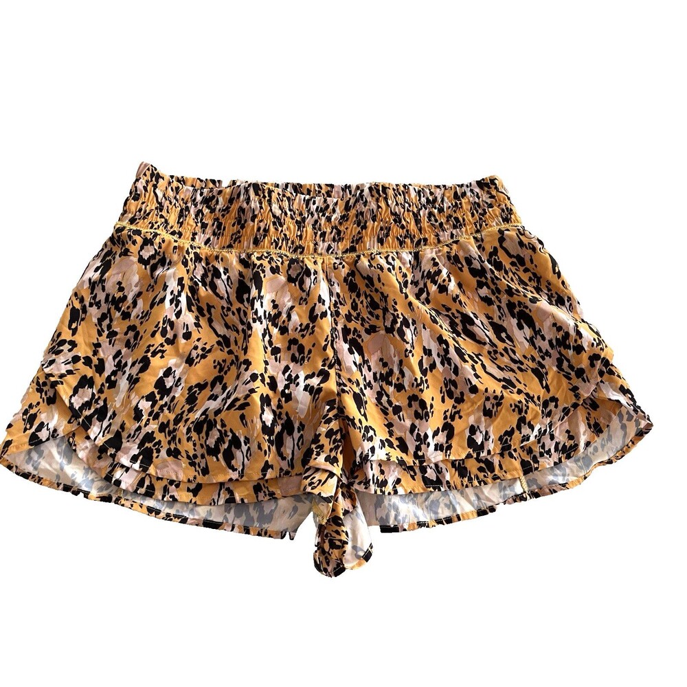 Calia By Carrie Underwood High-Rise Leopard Step Up Performance Short Size XXL